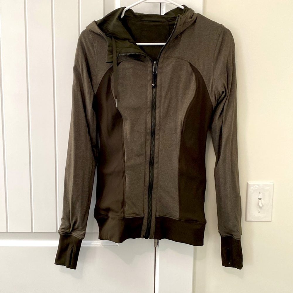 Lululemon Jacket - Picture 5 of 5